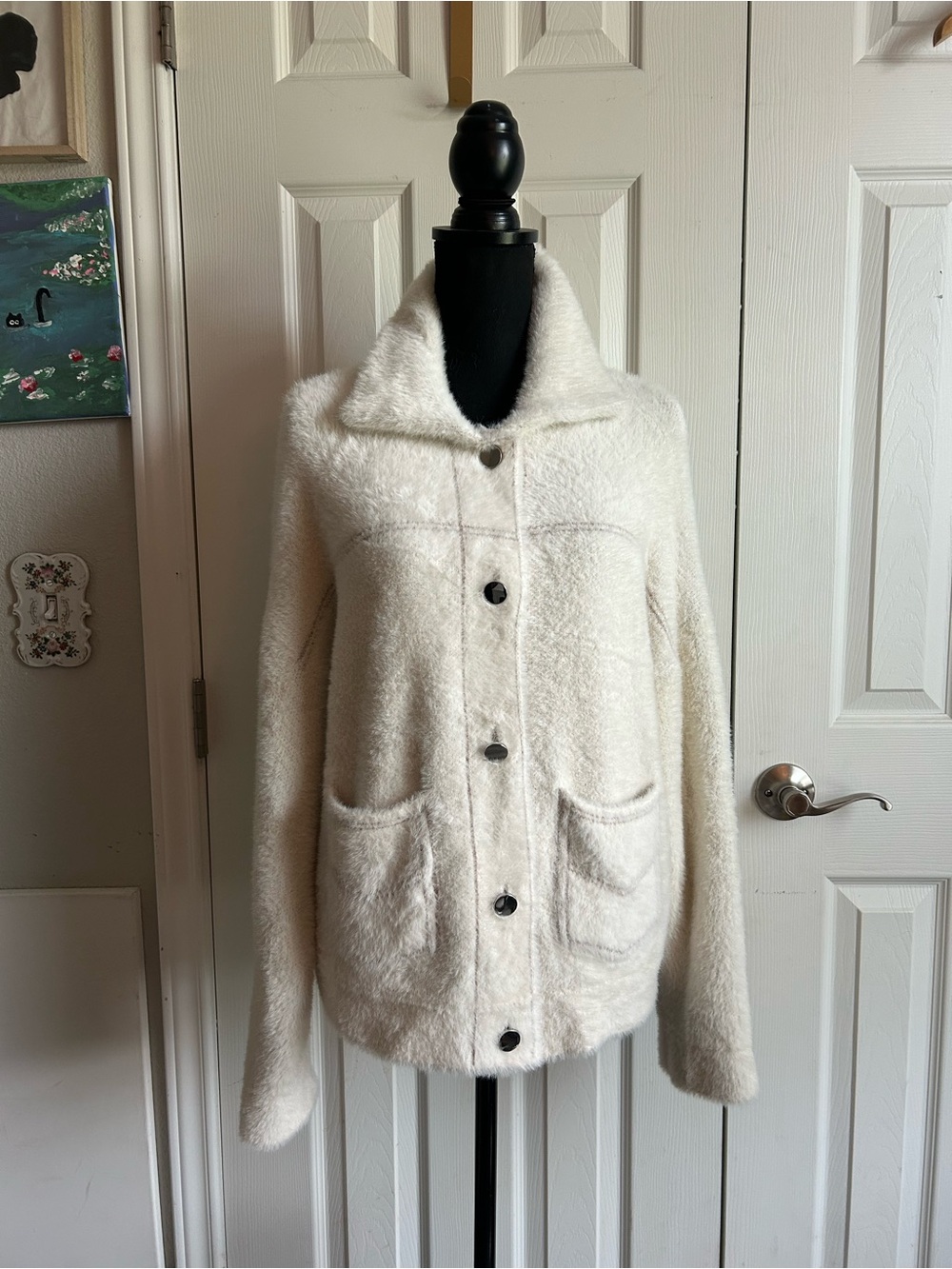 Oli | Viv button down collared soft fluffy cardigan sweater
